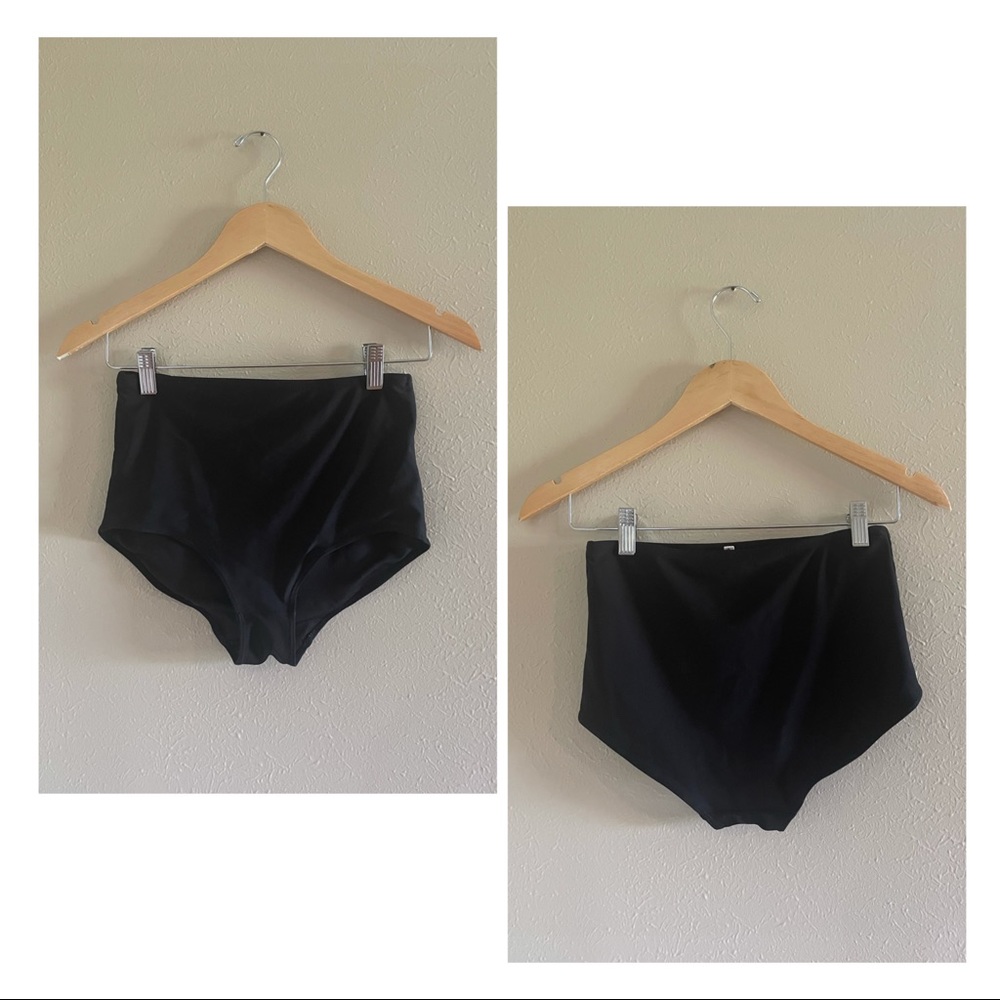 Aaron & Amber Small High Waisted Bikini Bottoms